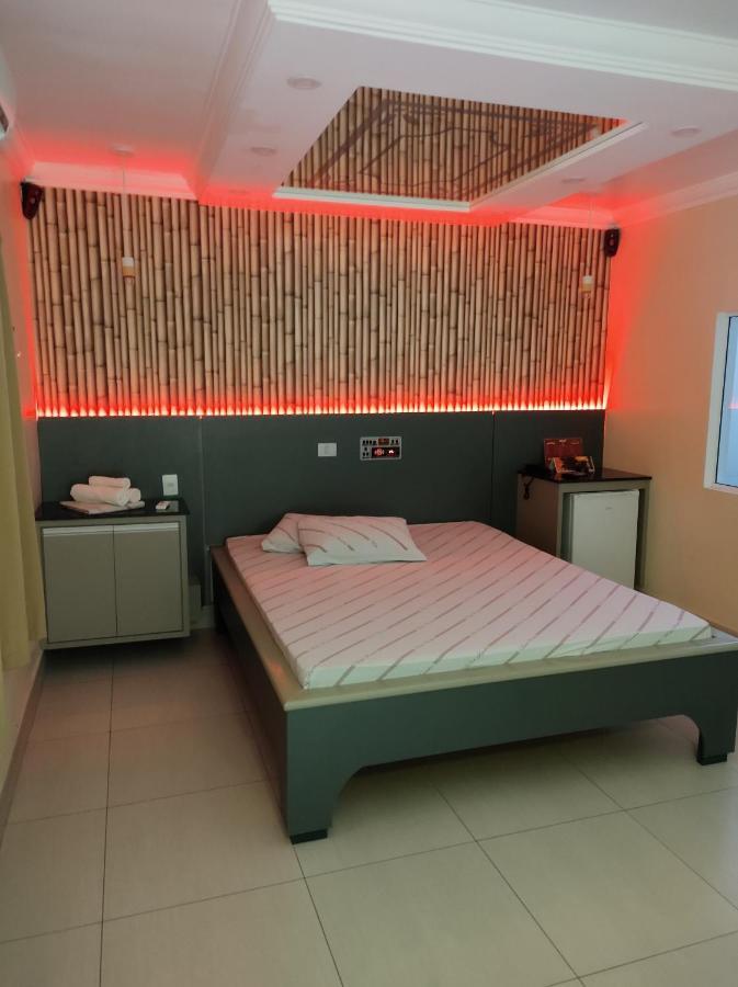 Motel Paradise (Adults Only) Sao Jose dos Campos Ngoại thất bức ảnh