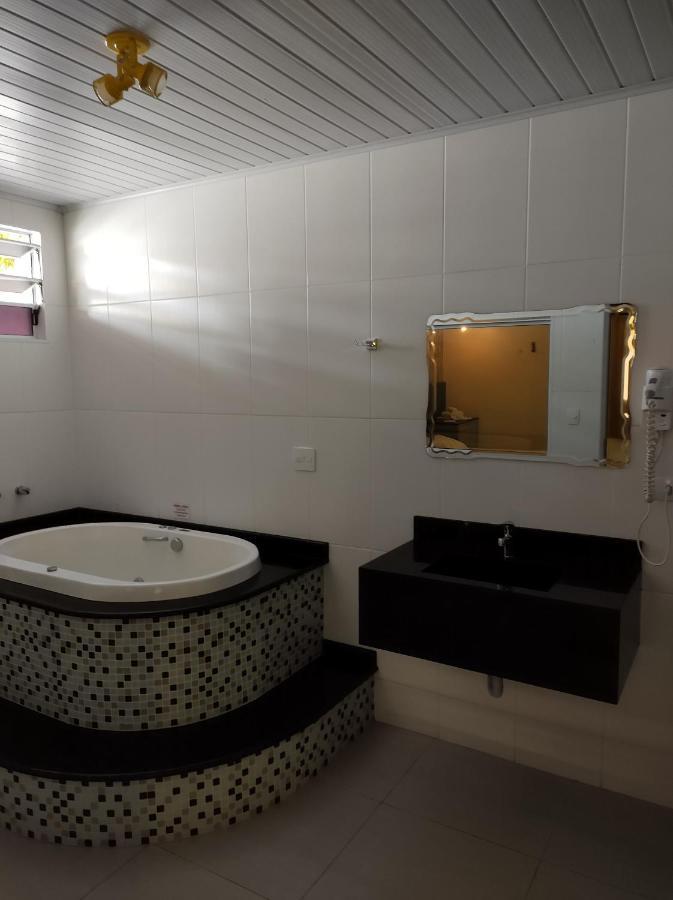 Motel Paradise (Adults Only) Sao Jose dos Campos Ngoại thất bức ảnh
