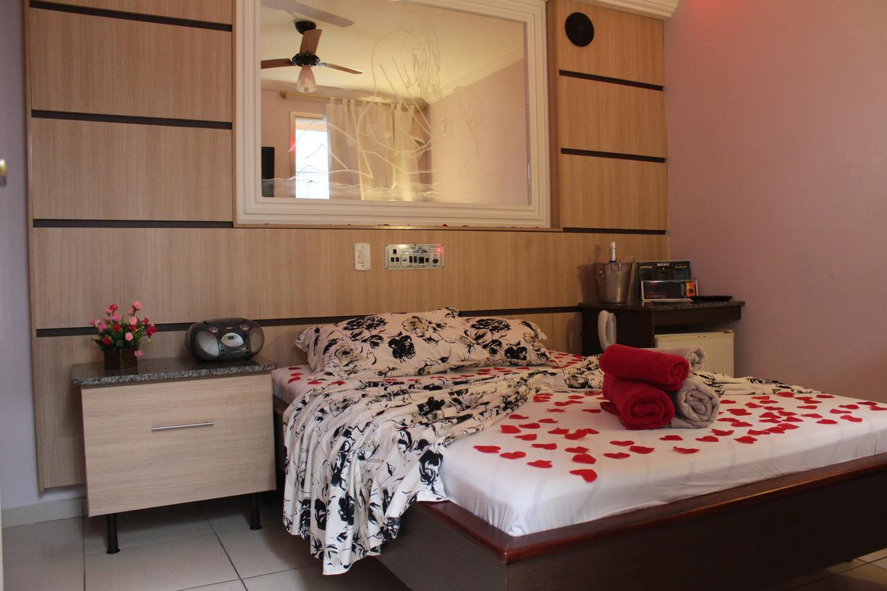 Motel Paradise (Adults Only) Sao Jose dos Campos Ngoại thất bức ảnh
