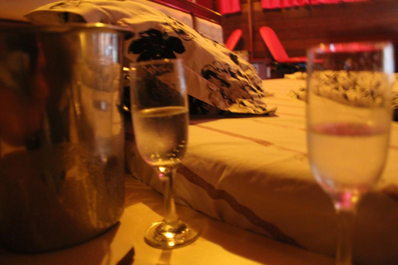 Motel Paradise (Adults Only) Sao Jose dos Campos Ngoại thất bức ảnh